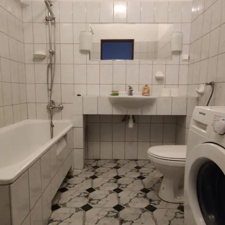 Aparttrans Botanic Garden Апартаменты