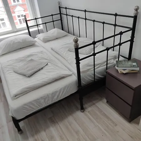 Aparttrans Botanic Garden Вроцлав